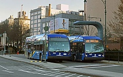 MTA запускает новые электроавтобусы в Квинсе, Стейтен-Айленде и Бруклине