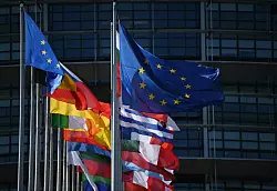 Восемь стран ЕС призвали Борреля ограничить передвижение российских дипломатов – Reuters