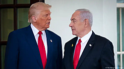 Трамп запретил Израилю убивать аятоллу Хаменеи