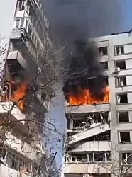  Новости Мир Россия нанесла удар по жилому дому в Запорожье, есть пострадавшие