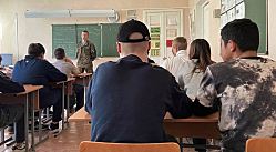 «Как оторвало руки-ноги». В Госдуме предложили воспитывать школьников фронтовыми историями «ветеранов СВО»