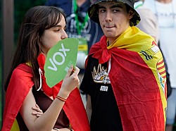 Испания: ультраправая Vox возвращается к власти в региональном правительстве вместе с Народной партией