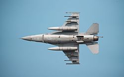 В Нидерландах разрешили экспорт в Украину 24-х истребителей F-16, первый поступит "вскоре".