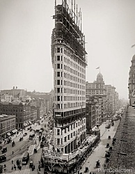 Флэтайрон-билдинг в 1902, 1903 и 1904 годах