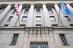 Глава аппарата Пэм Бонди покидает Министерство юстиции