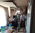 Под Харьковом российский снаряд влетел в кухню дома, но не разорвался, двое ранены