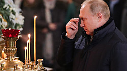 Рейтинг Путина покатился под гору