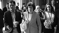 Сенат отклоняет сокращение Medicaid для нелегальных мигрантов