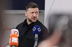Президента Украины Зеленского пригласили на саммит НАТО в Анкаре, подтвердил Рютте