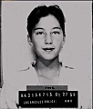 13-летняя Шерилин Саркисян - впоследствии певица и актриса Шер. Арестована за угон маминой машины. Лос-Анджелес, 1959 год