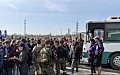 Россияне ускоряют вывоз мужчин из Мариуполя в фильтрационные лагеря
